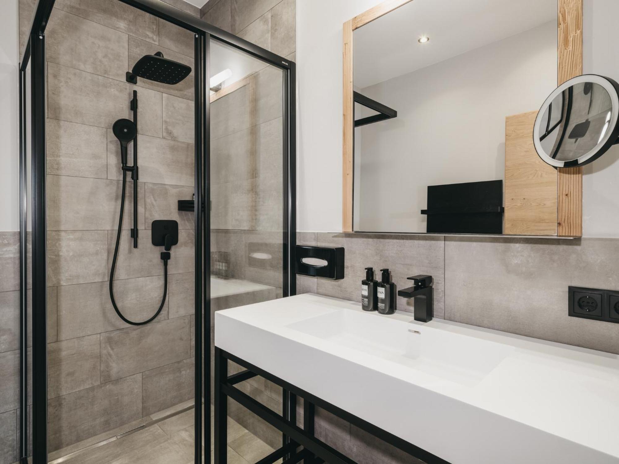 Standard Doppelzimmer mit Balkon